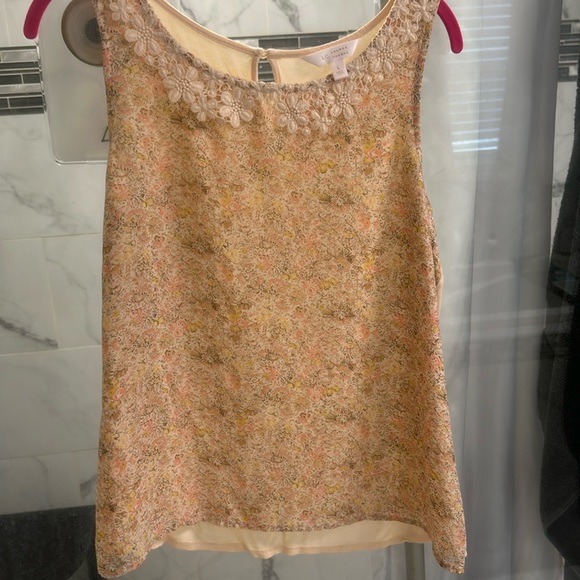 Lauren Conrad Size Large Top - Picture 1 of 3